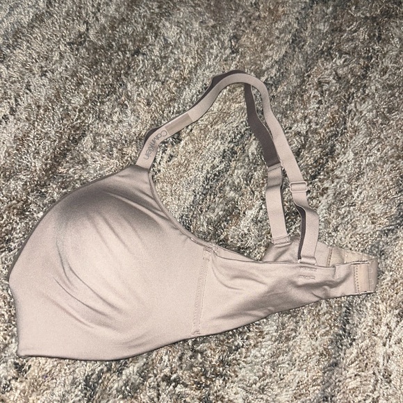 ONE Calvin Klein bra - Picture 2 of 4